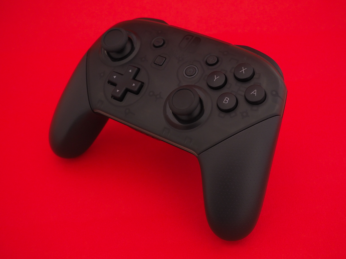 Joy-Con Grip & Pro Controller: Necessary upgrades